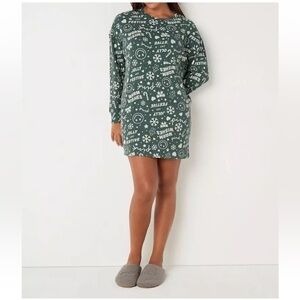 NWT Victoria's Secret PINK Green Christmas Holiday Thermal Sleepshirt